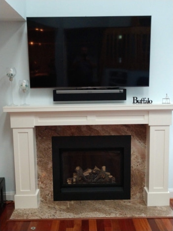 Gas fireplace